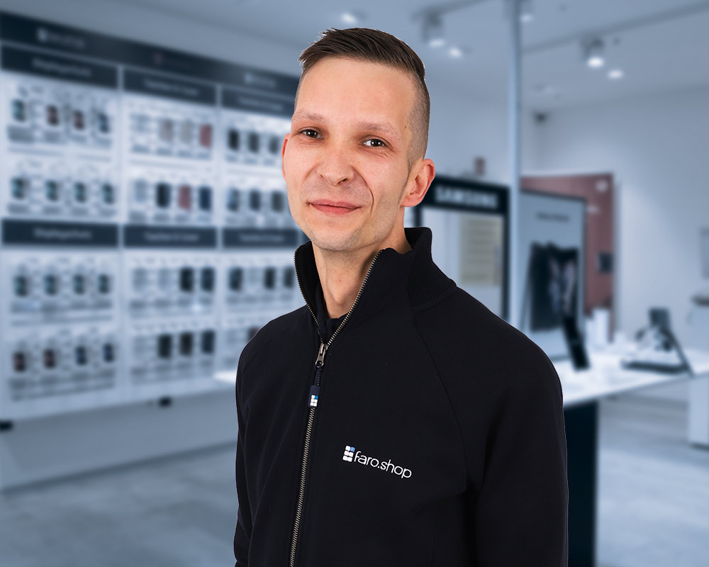 Prenzlau 8 Shopmitarbeiter Steve