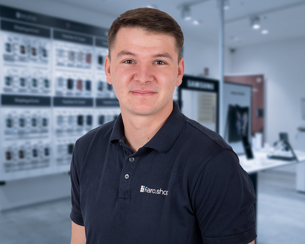 Elsterwerda 6 Shopmitarbeiter Patrick