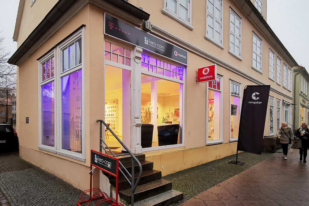 Neustrelitz 2 faro.shop Neustrelitz Eingang