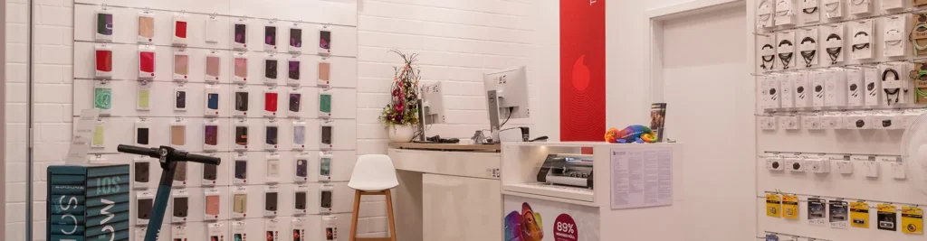 Zubehörwände mit anco® Produkten im faro.shop Lübbenau