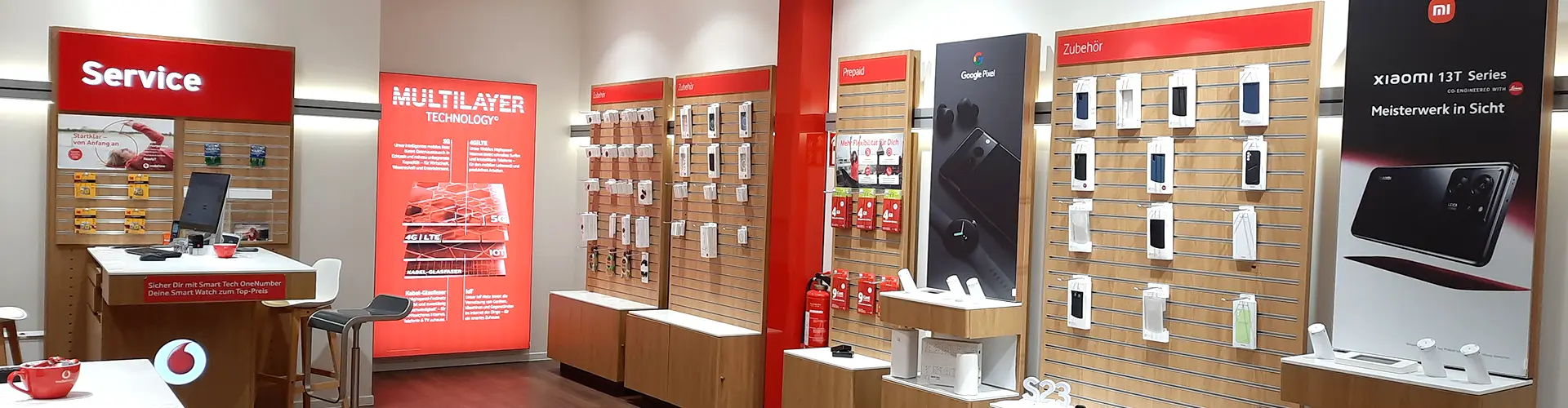 faro.shop Schwedt mit einer Menge Zubehör für Smartphones u.v.m.
